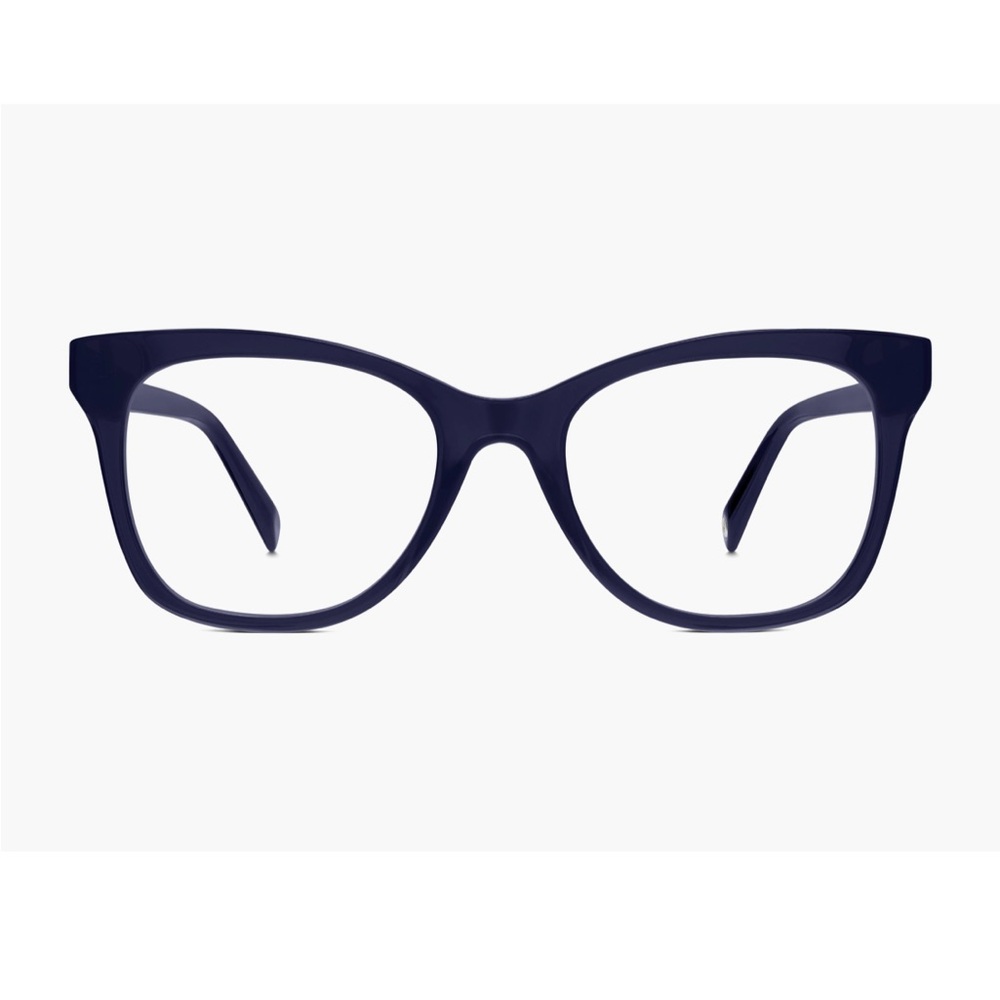 Hallie - Picture 3 of 5